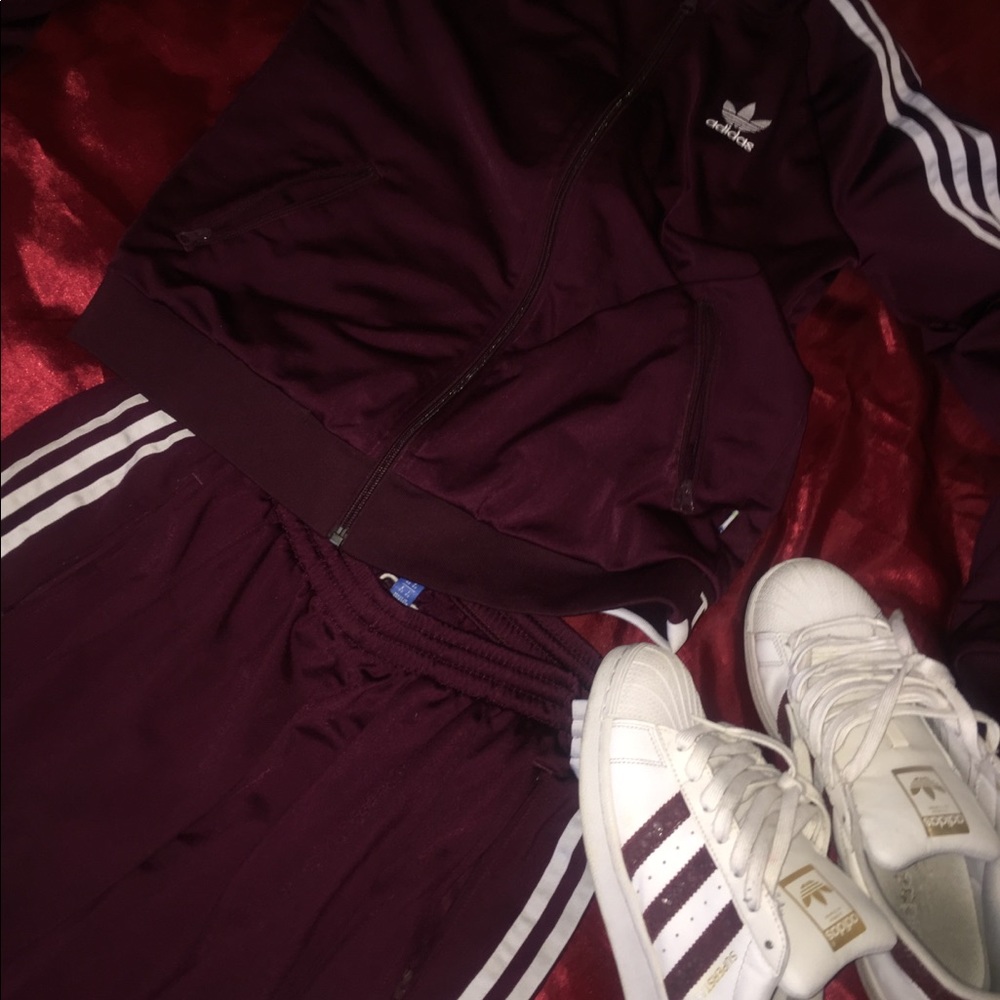 adidas sweatsuit plus shoes